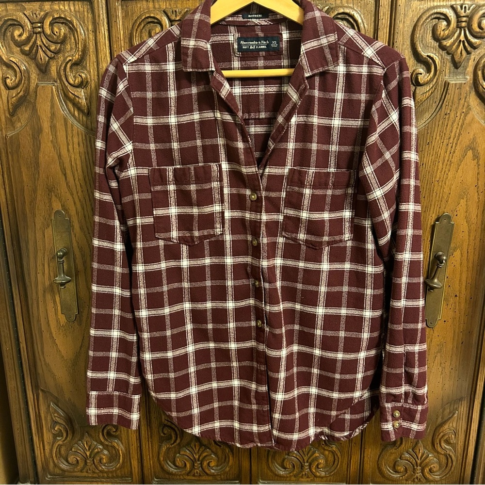Abercrombie & Fitch maroon flannel